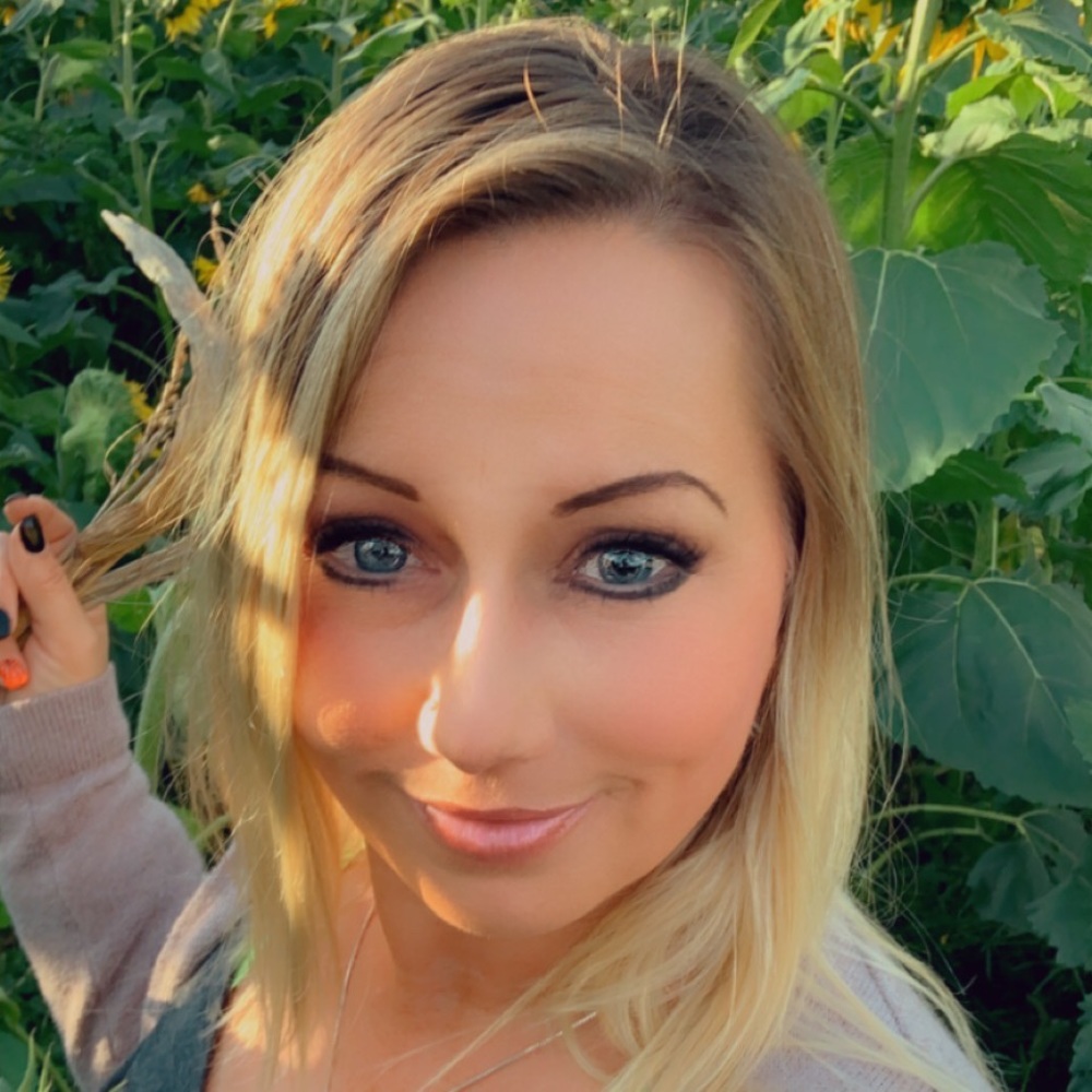 Meet your Posher, Kasha